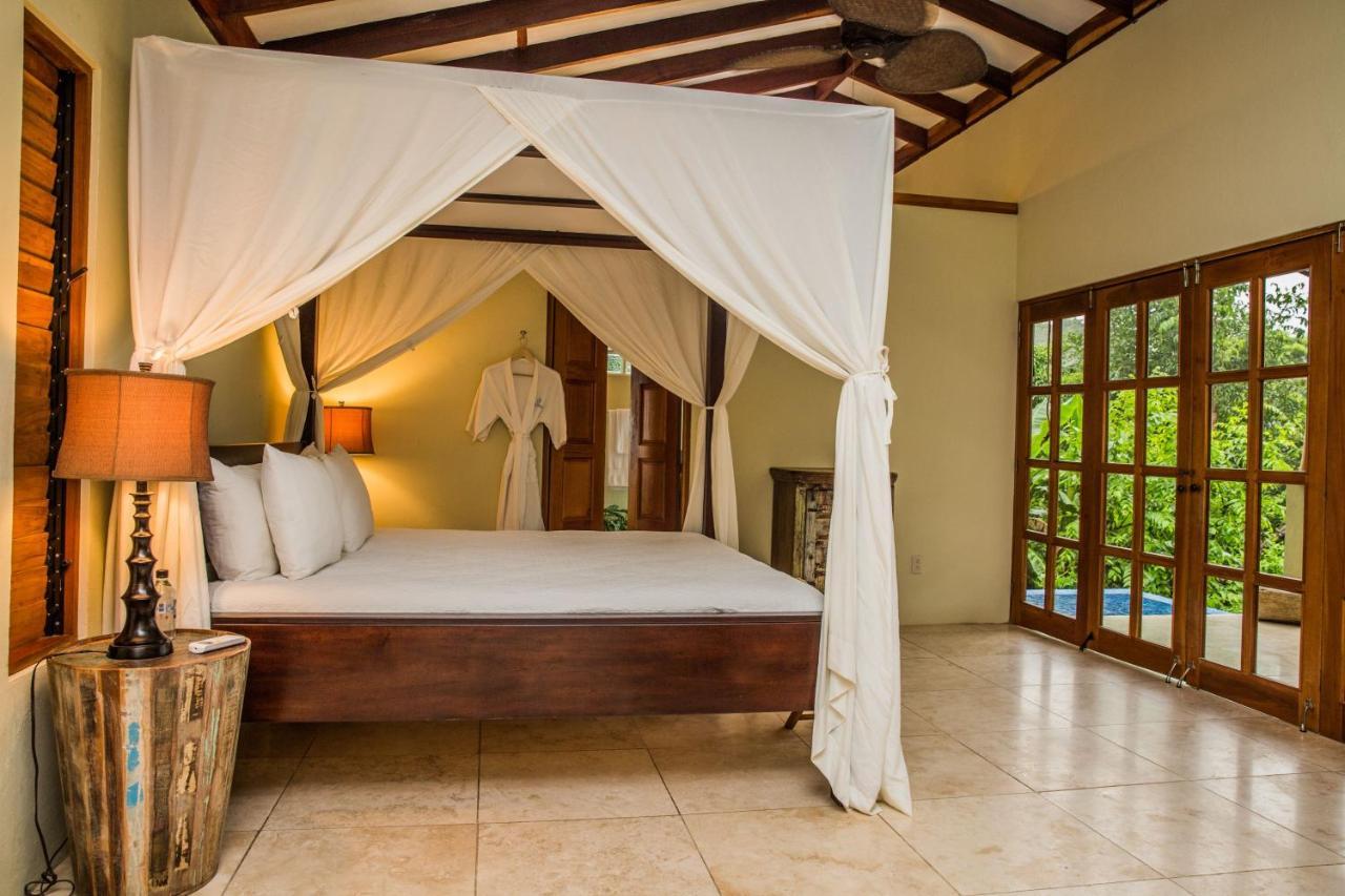 Casa Chameleon Hotel Mal Pais - Adults Only Playa Santa Teresa  ภายนอก รูปภาพ